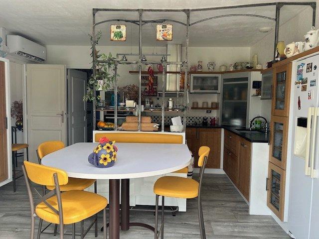 Pavillon - 162 m² - 6 pièces