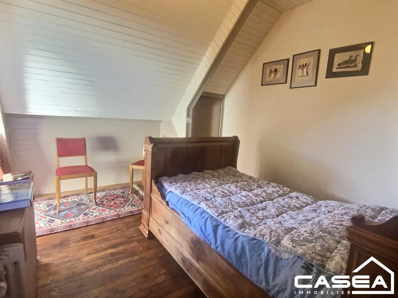 Maison - 160 m² - 8 pièces