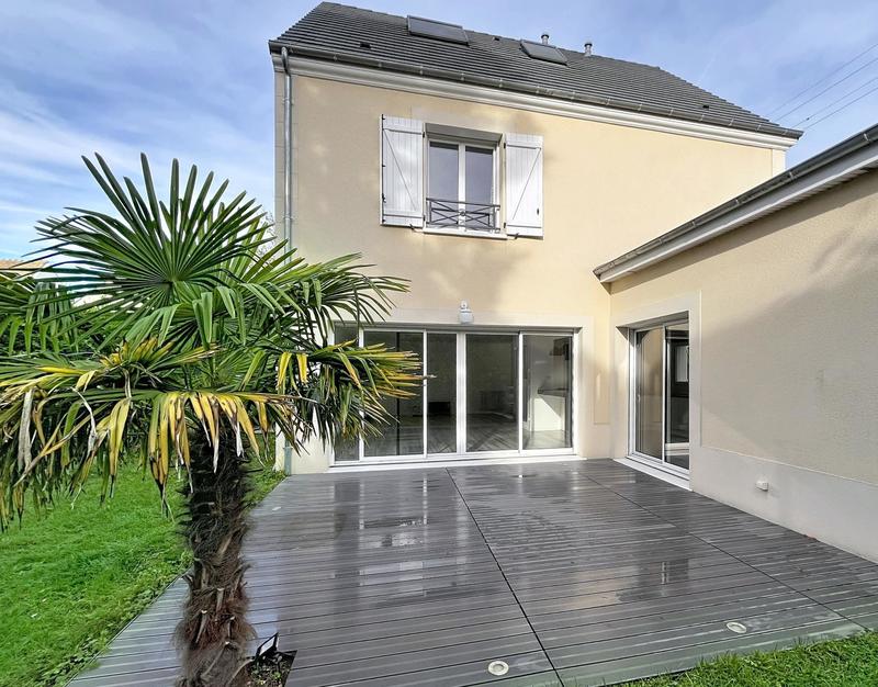 Maison - 170 m² - 6 pièces