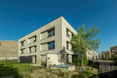 Appartement - 82 m² - 4 pièces