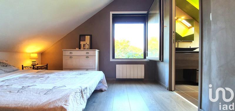 Maison - 94 m² - 5 pièces