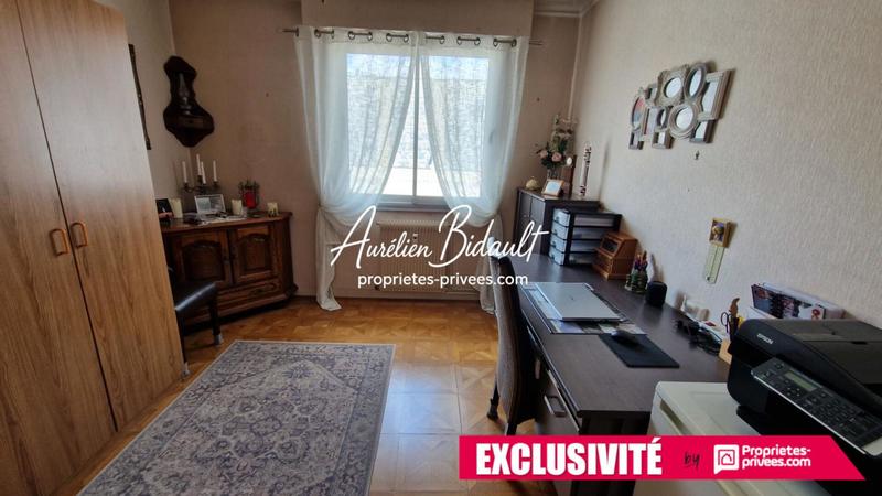Appartement - 93 m² - 4 pièces