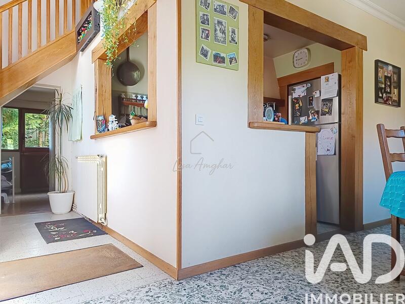 Maison - 164 m² - 9 pièces