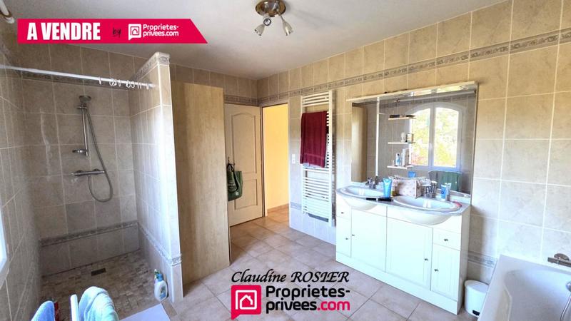 Villa - 190 m² - 8 pièces