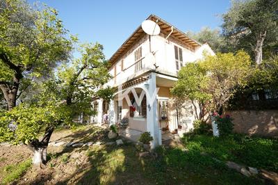 Maison - 141 m² - 4 pièces