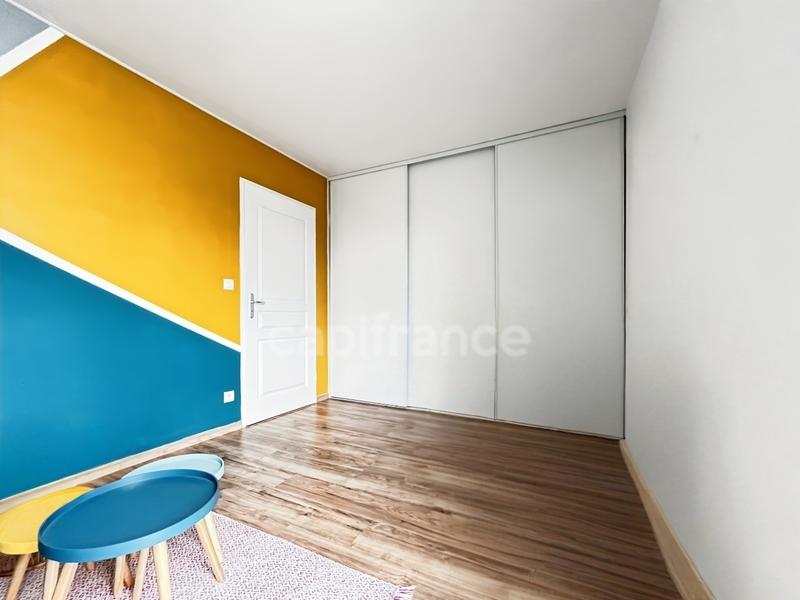 Appartement - 92 m² - 5 pièces