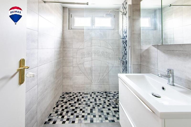 Appartement - 122 m² - 5 pièces