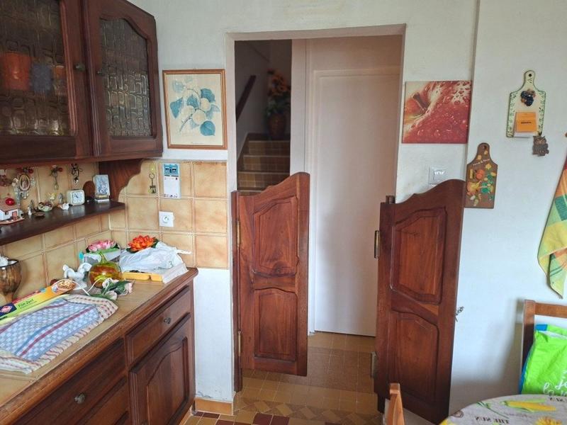 Maison - 180 m² - 8 pièces