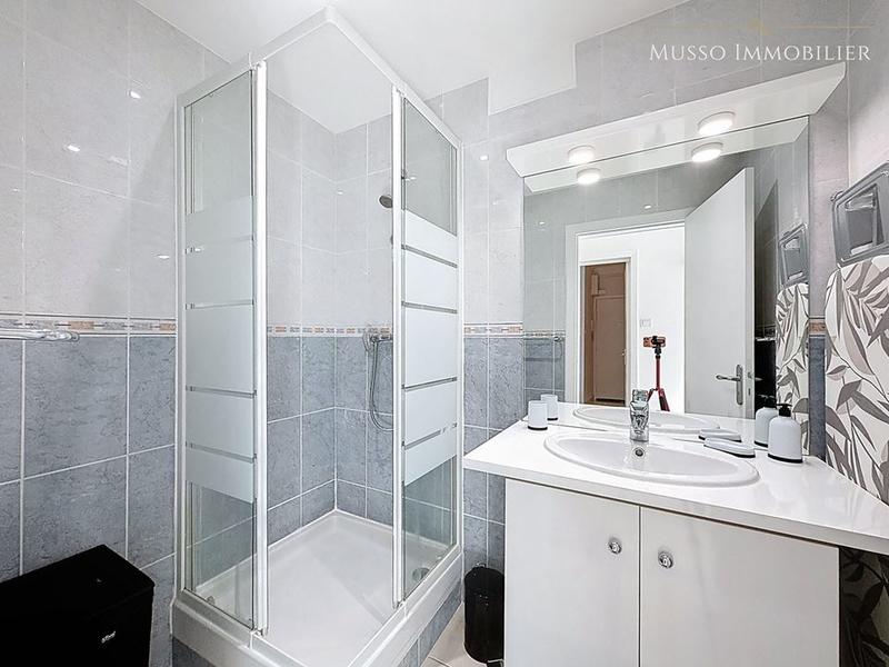 Appartement - 70 m² - 4 pièces