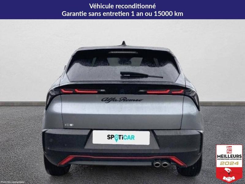 Alfa Romeo Junior 1.2 ibrida 136 ch edct6 speciale