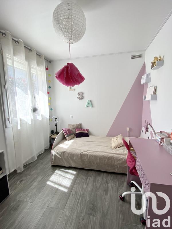 Maison - 180 m² - 5 pièces