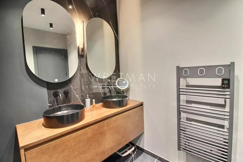 Appartement - 80 m² - 3 pièces