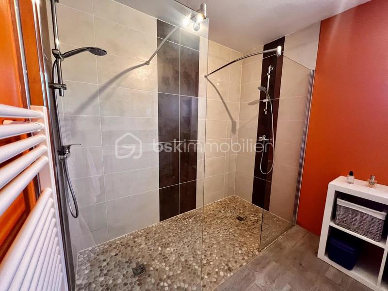 Maison - 152 m² - 7 pièces