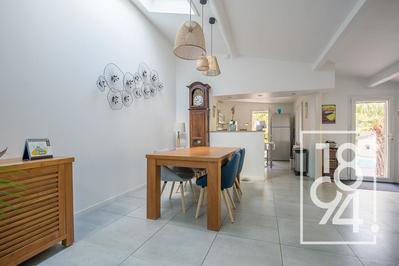 Maison - 150 m² - 5 pièces