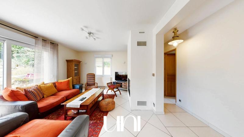 Maison - 135 m² - 5 pièces