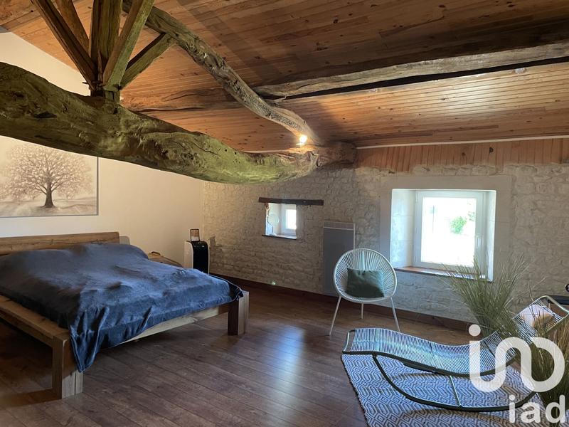 Maison - 213 m² - 5 pièces