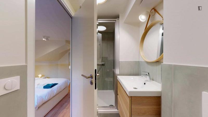 Chambre - 12 pièces