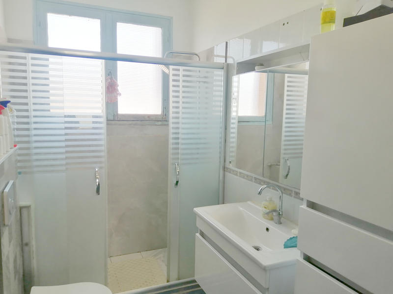 Maison - 80 m² - 8 pièces