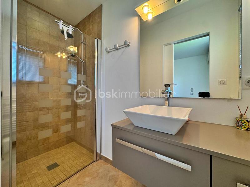 Villa - 135 m² - 5 pièces