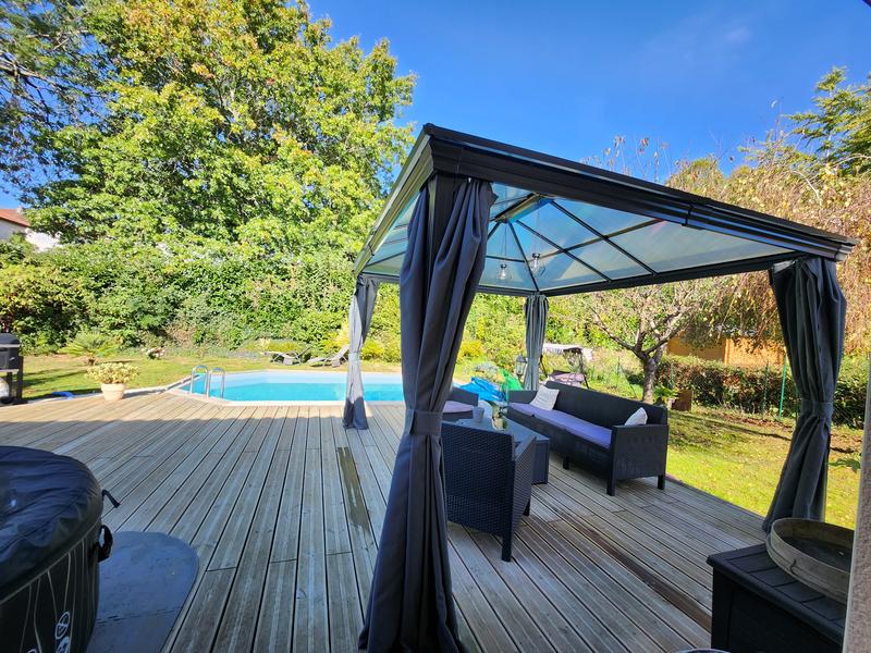 Maison - 120 m² - 6 pièces