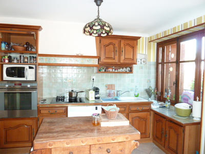 Maison - 205 m² - 8 pièces