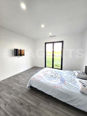 Maison - 145 m² - 5 pièces