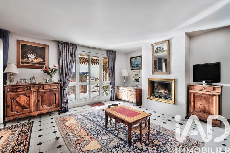 Duplex - 123 m² - 5 pièces