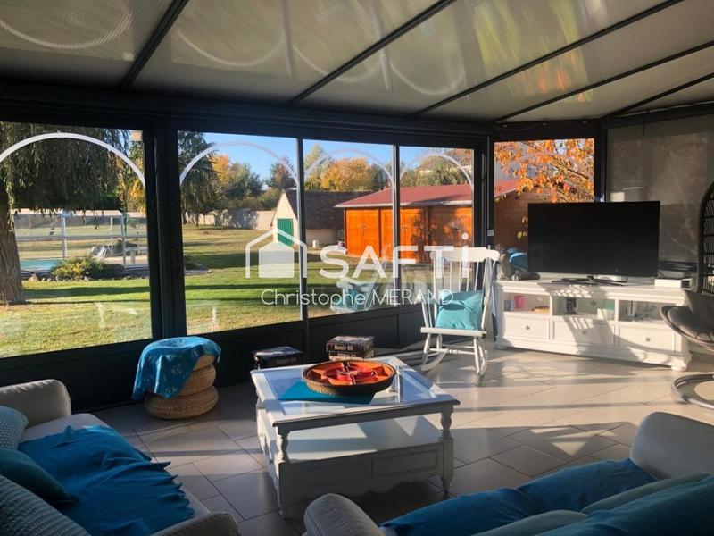 Maison - 296 m² - 12 pièces