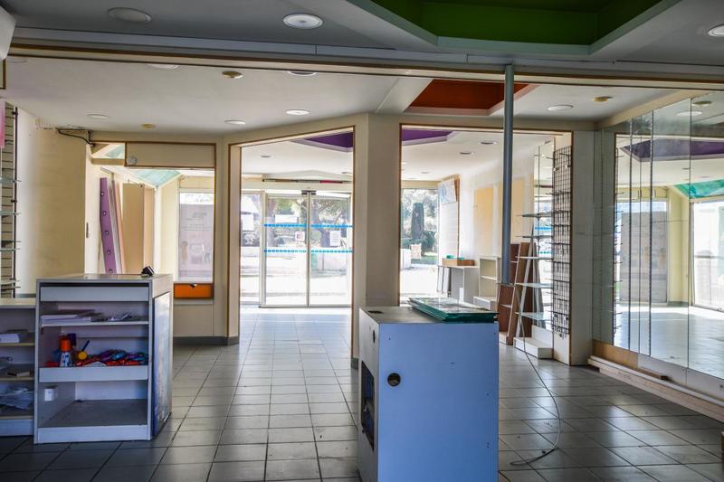 Local commercial - 120 m²