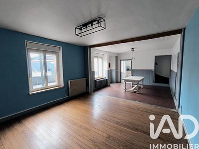 Maison - 98 m² - 4 pièces