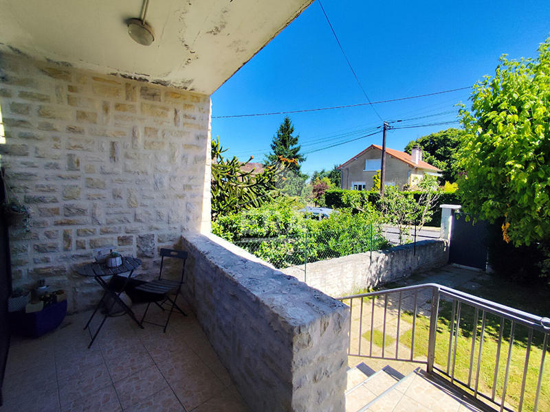 Maison - 121 m² - 5 pièces