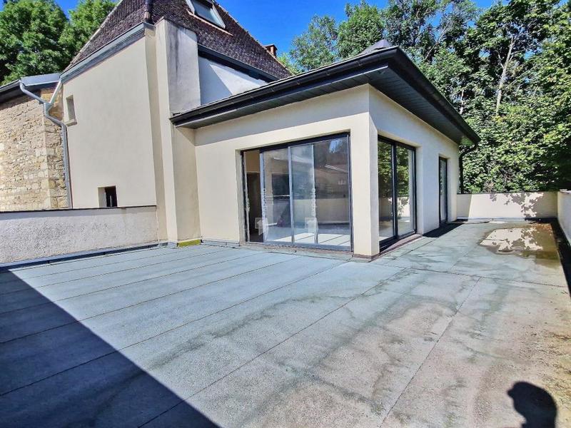 Appartement - 120 m² - 4 pièces