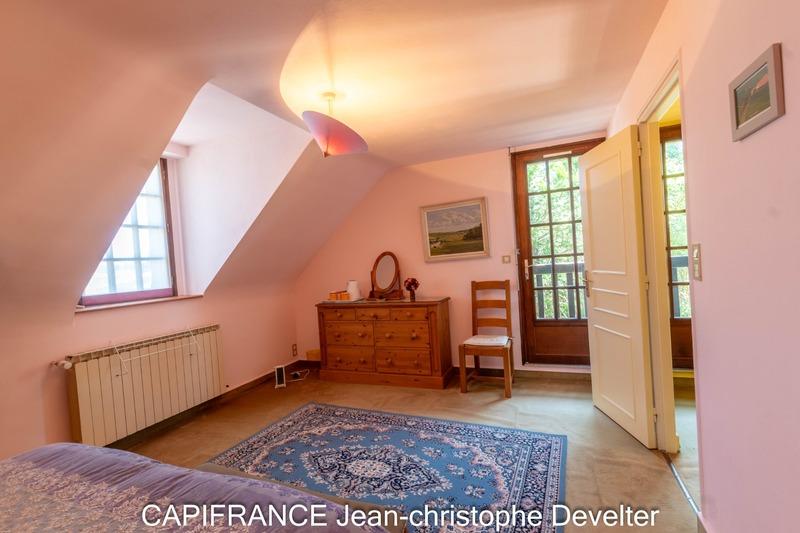 Maison en pierre - 250 m² - 8 pièces