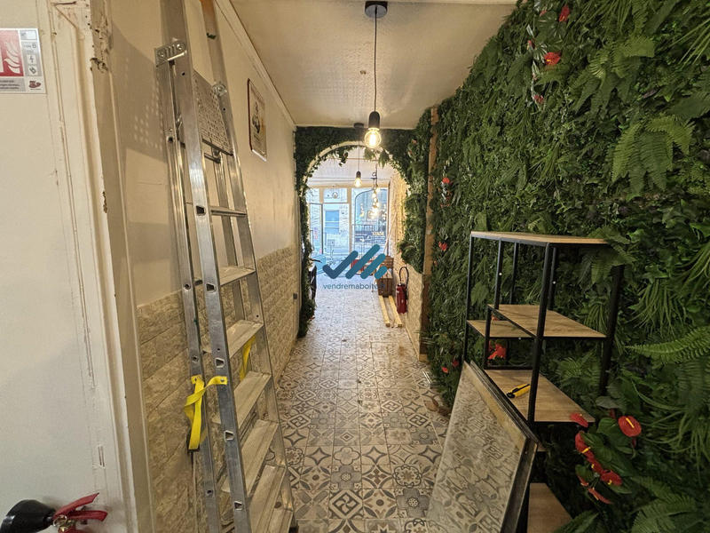 Fonds de commerce - Local commercial - 45 m²