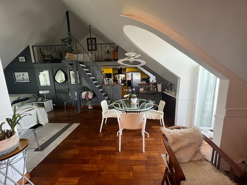 Appartement - 120 m² - 3 pièces