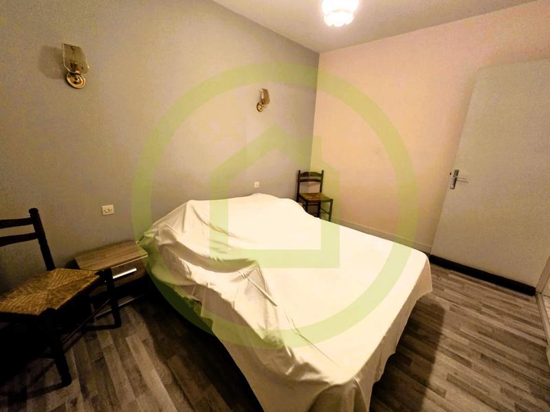 Maison - 290 m² - 11 pièces