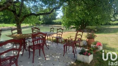 Maison - 181 m² - 7 pièces