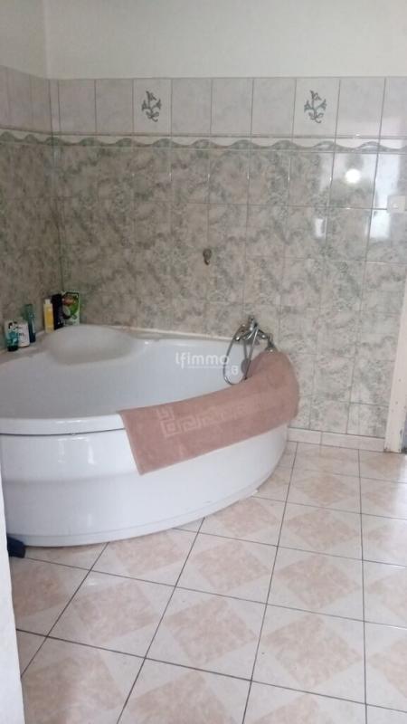 Maison - 150 m² - 7 pièces