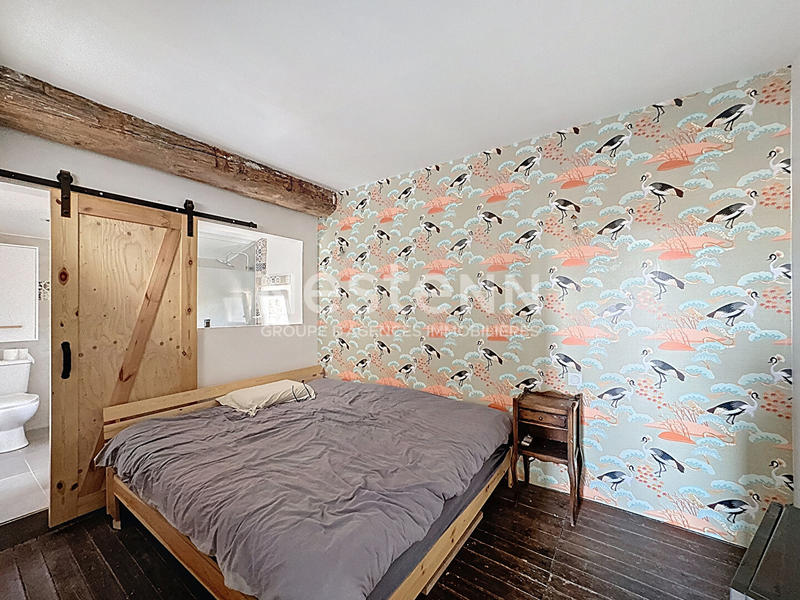 Maison - 280 m² - 6 pièces