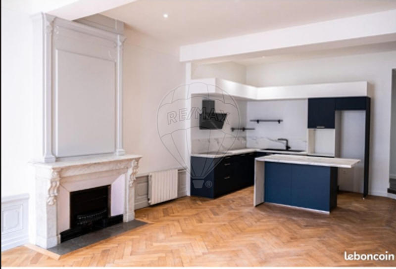 Appartement - 92 m² - 4 pièces