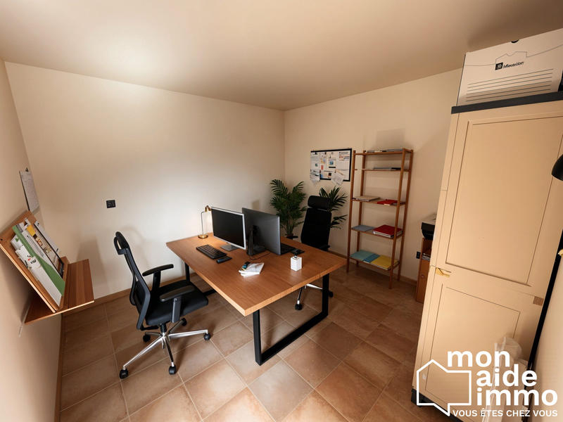 Entrepôt - 327 m²