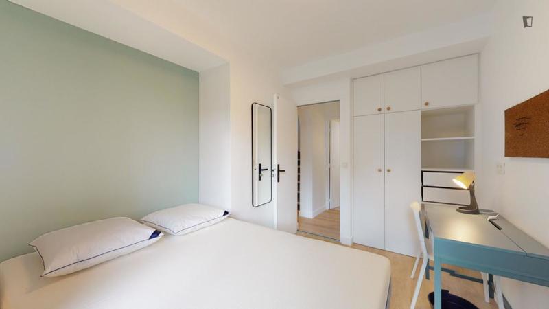 Chambre - 9 m² - 15 pièces