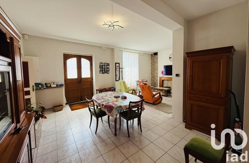 Maison - 288 m² - 12 pièces