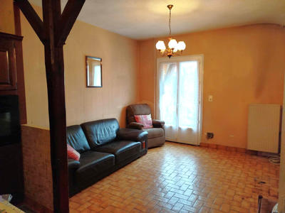 Maison - 91 m² - 5 pièces