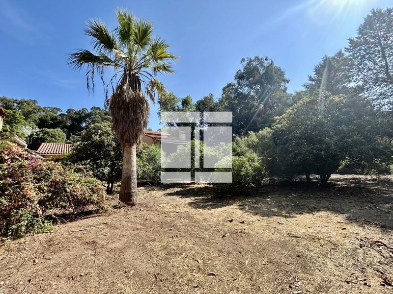 Maison - 260 m² - 9 pièces