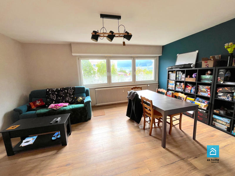 Appartement - 81 m² - 3 pièces