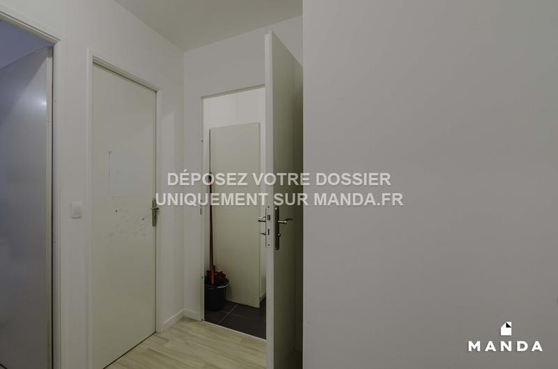 Chambre - 11 m² - 4 pièces