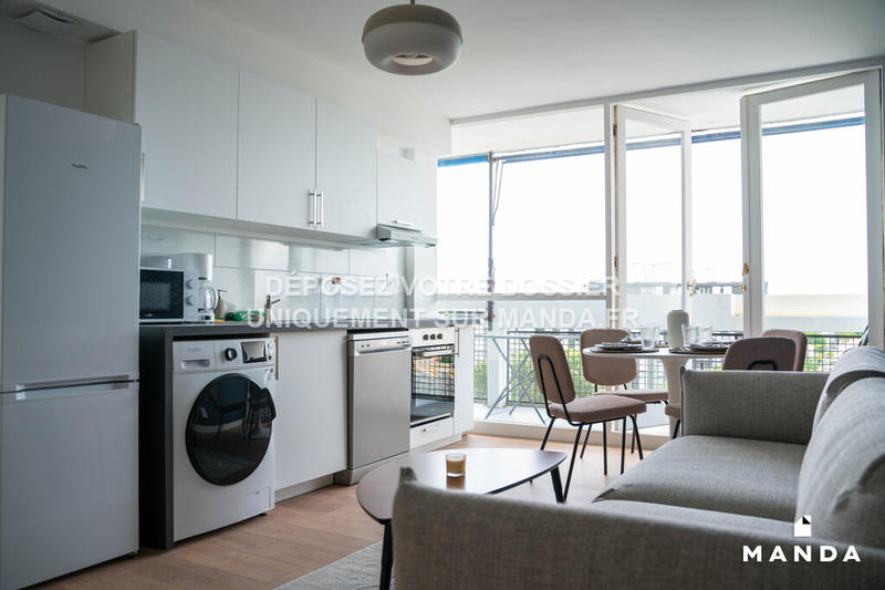 Chambre - 10 m² - 5 pièces