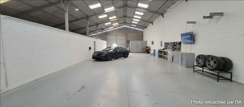 Maison ancienne - 550 m² - 2 pièces