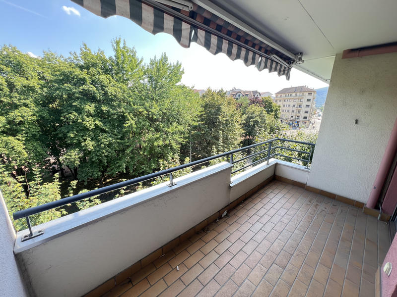 Appartement - 85 m² - 4 pièces